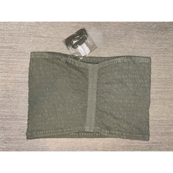 •AE• Ruched Cropped Tube Top - Picture 1 of 3
